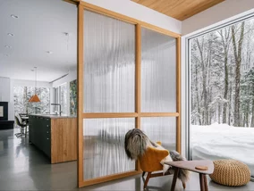 Miniatura: Dom nad strumieniem, który uspokaja już od...