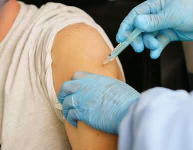 Szczepionki przeciwko grypie już w aptekach. Kto powinien się zaszczepić?
