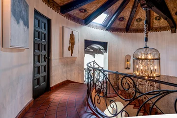 Dom, który Leonardo DiCaprio kupił dla mamy, Irmelin Indenbirken Leonardo DiCaprio, TopTenRealEstateDeals