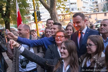 fot. Andrzej Hrechorowicz/prezydent.pl