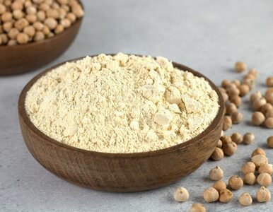 Miniatura: Mąka z ciecierzycy – właściwości, jak...
