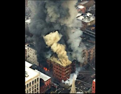 Miniatura: Eksplozja na Manhattanie. 250 strażaków na...