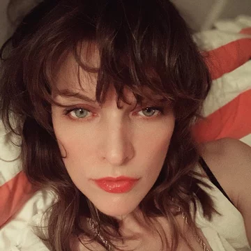 Milla Jovovich 