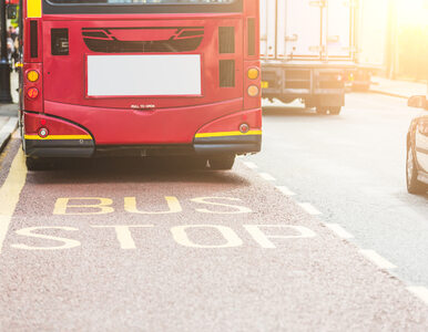 Miniatura: Londyn: Autobus nie zmieścił się w tunelu....
