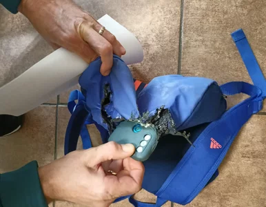 Miniatura: Pożar po wybuchu telefonu na lekcji w...