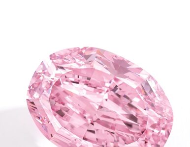 Miniatura: Różowy diament wart ponad 101 mln zł...