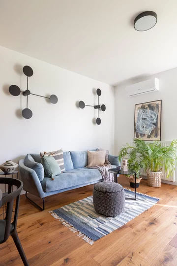 Męskie wnętrze z niebieskim, proj. Zu Projektuje 