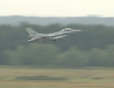 Miniatura: Amerykańskie F-16 przyleciały do Polski