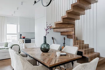 Białe wnętrza z drewnem, proj. Pracownia Architektury Wnętrz Deer Design 