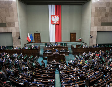 Miniatura: Nowy sondaż partyjny. Zjednoczona Prawica...