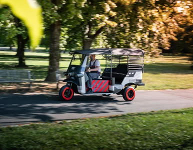 Miniatura: Tuk-tuki w Indiach będą zasilane używanymi...