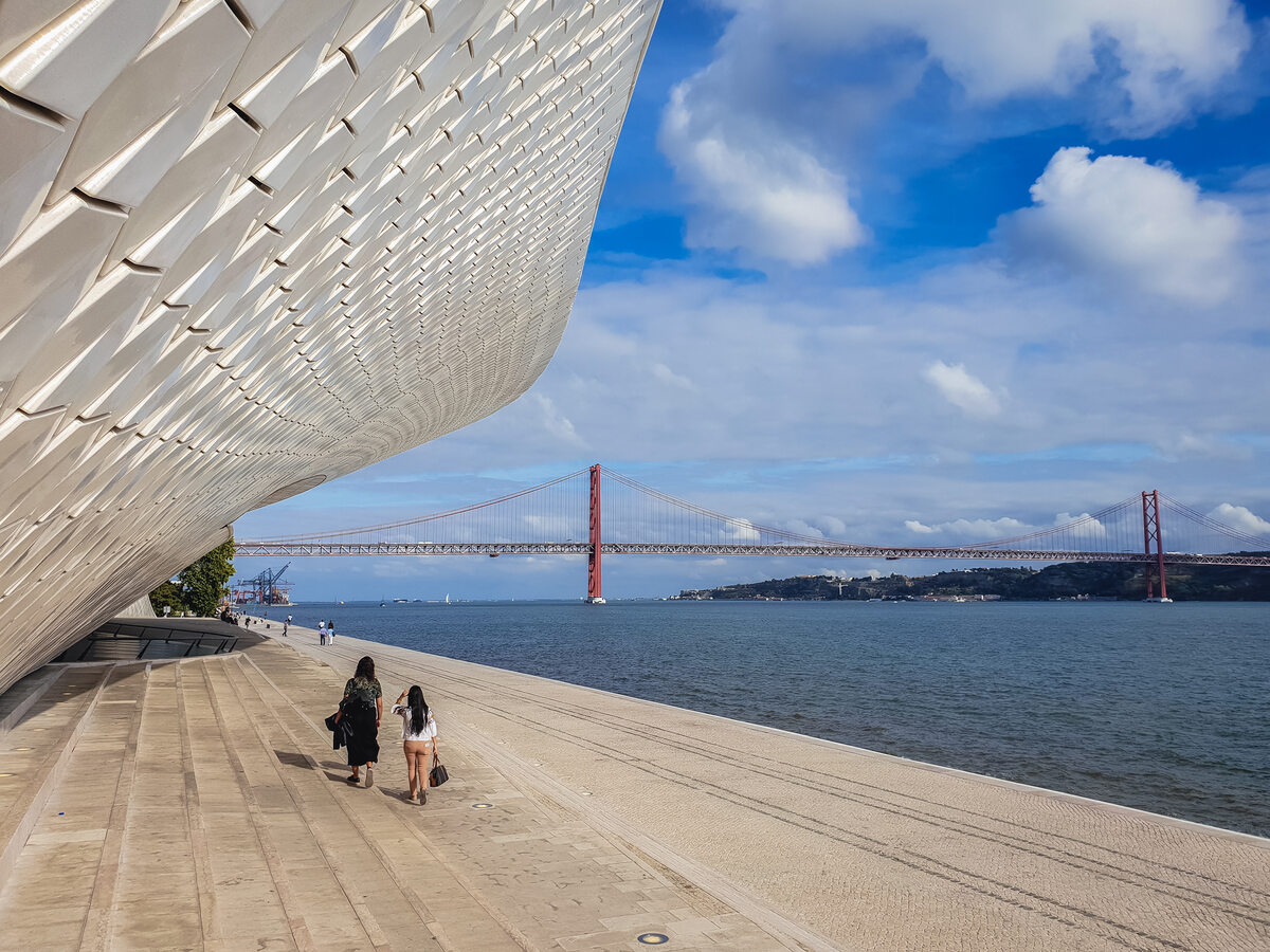 Lizbona Czy smartfon może zastąpić profesjonalny aparat na zagranicznej wycieczce? Sprawdziliśmy to w Portugalii. Wszystkie fotografie zostały wykonane telefonem Samsung Galaxy S9+.