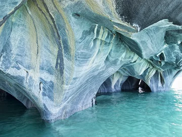 Marmurowa Jaskinia w Patagonii, Argentyna i Chile