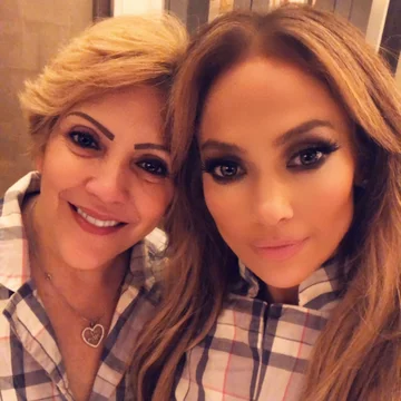 Jennifer Lopez z matką 