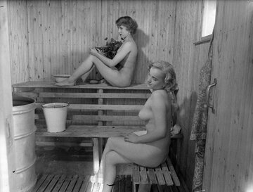 Sauna fińska, zdjęcie wykonane w&nbsp;latach 50.