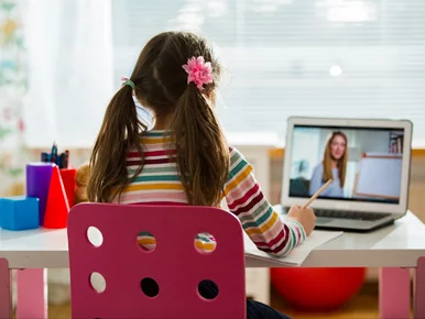 Miniatura: Rodzice krytykują nowe przepisy MEN....