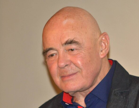 Miniatura: Stanisław Tym i historia jednego żartu....