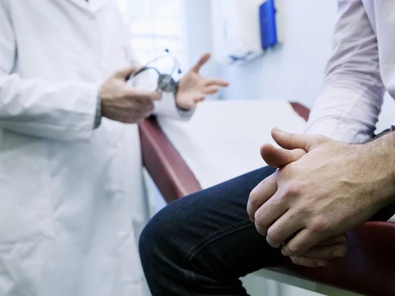 Miniatura: Rak prostaty. Połowa pacjentów zwleka z...