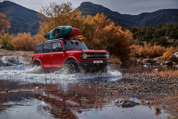 Ford Bronco 