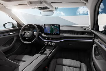 Nowa Skoda Superb