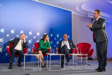 Prof. Przemysław Mitkowski powoli przechyla szalę na&nbsp;stronę przeciwnik&oacute;w tezy