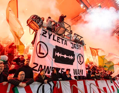 Miniatura: Jasny sygnał kibiców Legii przed hitem w...
