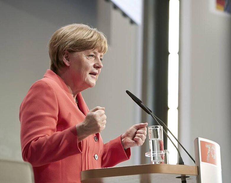 Miniatura: SPD apeluje do Merkel o podjęcie "jasnych...