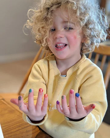 Simon Hooper z rodziną 