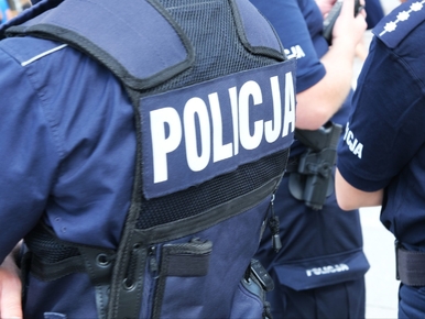 Dwa ataki ostrym narzędziem w centrum Warszawy. Policja szuka sprawcy