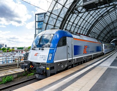 Miniatura: Szybsza podróż pociągiem z Polski za...