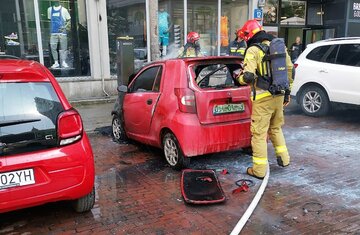 Pożar auta elektrycznego w&nbsp;Warszawie