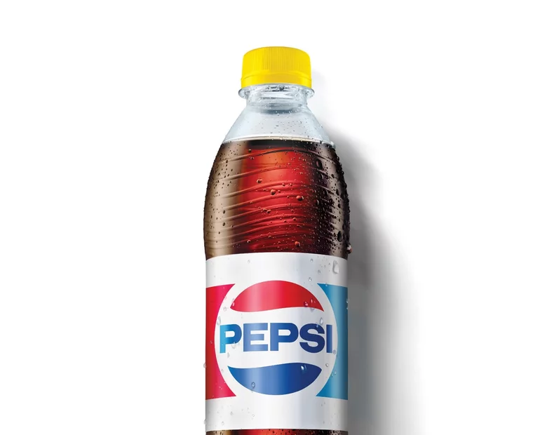 Miniatura: Odkryj Pepsi w legendarnym opakowaniu....