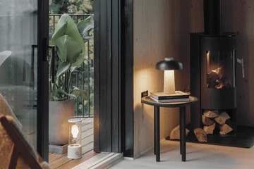 Dom drewniany całoroczny modułowy Falcon House, projekt brytyjskiej pracowni Koto 