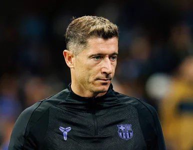 Miniatura: Robert Lewandowski z wąsem: Badania trwają...