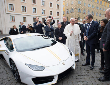 Miniatura: Lamborghini papieża Franciszka sprzedane...