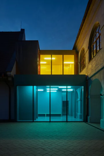 Podstawówka w dawnej plebanii, projekt Public Atelier oraz FUUZE Linka, szkoła, plebania