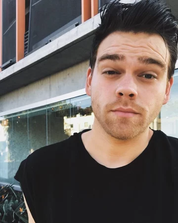 Elijah Daniel 