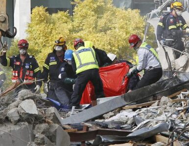 Miniatura: Rośnie liczba ofiar trzęsienia ziemi w...