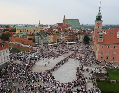 Miniatura: Warszawa zatrzymała się w godzinę „W”. Tak...
