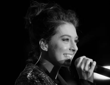 Miniatura: Zabójstwo na koncercie. Piosenkarka...