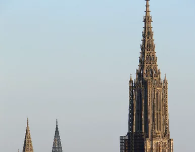 Miniatura: Rekordowo wysoki kościół zawali się, bo...