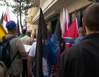 Miniatura: Prorosyjski protest przed ambasadą Ukrainy...