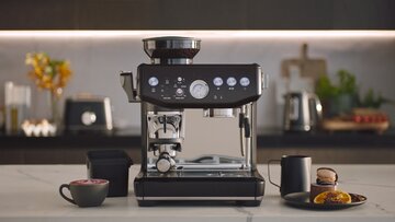 Sage Barista Express Impress czarny