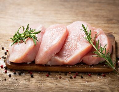 Miniatura: Salmonella w mięsie z Biedronki. GIS ostrzega