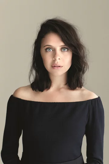 Bel Powley 