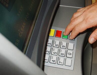 Miniatura: Za wypłatę z bankomatu zapłacimy więcej?