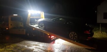 Kierowca BMW jechał 200 km/h