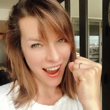 Milla Jovovich 