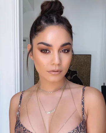 Vanessa Hudgens 