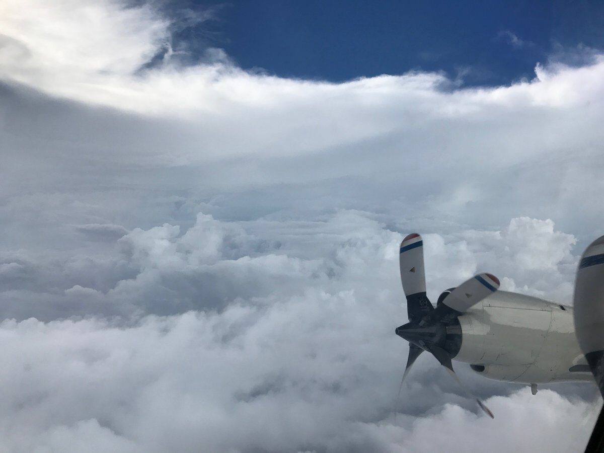 Łowcy burz pokazali, jak wygląda Irma od środka 